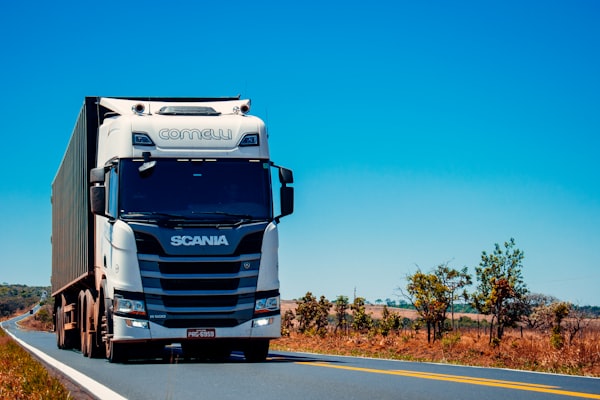 Trucks & Buses
